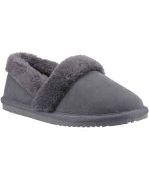A classic cosy slipper, with a cosy faux fur lining, lightweight but hardwearing sole and memory foam sock you'll stay super comfy throughout the day