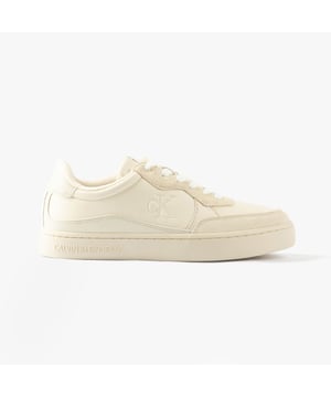 Leather casual trainers with breathable textile lining, rubber sole, lace-up closure, and a round toe offer comfort and a low heel, ideal for everyday wear