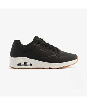 Lightweight casual trainers feature synthetic uppers, textile lining, rubber soles, and air-cooled memory foam for comfort. Ideal for activewear and everyday use