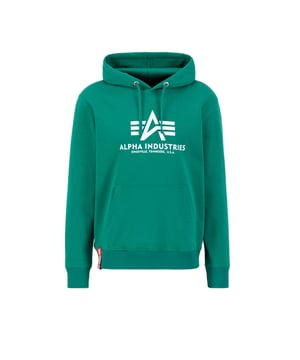 El Basic Hoodie de Alpha Industries combina estilo, comodidad y calidad. Ideal para deporte, tiempo libre o trabajo, ofrece el máximo confort y un look desenfadado. El tejido exterior de algodón y poliéster garantiza suavidad y un ajuste óptimo. Gracias al corte regular, disfrutas de libertad de movimiento. La capucha con cordón, los puños de canalé, el logo Alpha en el pecho y los detalles RBF completan el diseño. El bolsillo canguro delantero ofrece espacio de almacenamiento práctico. Acabado con perfección para las más altas exigencias.