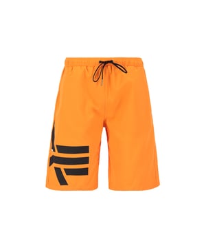 De Side Print Boardshort van ALPHA INDUSTRIES is de perfecte keuze voor de zomer aan het strand of bij het zwembad. De zwembroek voor heren heeft een comfortabele regular fit, zijzakken en een elastische tailleband voor een optimale pasvorm. Met de opvallende zijprint trek je gegarandeerd de aandacht.