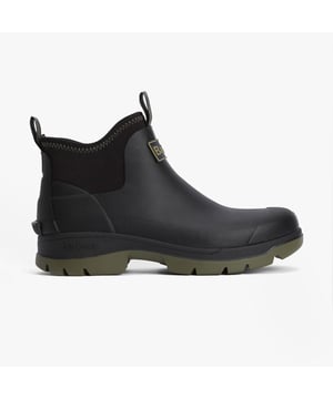 These waterproof wellington boots feature a rubber upper and sole, polyester lining, ankle shaft, and pull-on design, offering comfort and durability for casual outdoor wear