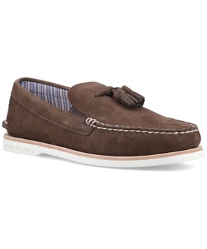 Part boat shoe, part loafer, the mens' Authentic Original Tassel is a stylish choice that adds a touch of flair to any look. Crafted from luxurious leather nubuck, our iconic boat shoe silhouette is reimagined as a slip-on