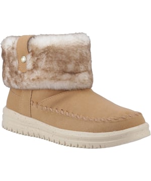 Kaltes Wetter erfordert gemütliche Essentials. Die Camden Cuff Classic Cozy macht Sie bereit für all Ihre Winterabenteuer. Diese Stiefel halten Sie mit weichem Kunstpelz und einem wasserabweisenden Obermaterial warm. Anziehlaschen erleichtern das an und Ausziehen.