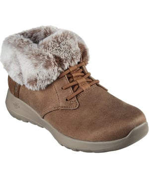 Genießen Sie die Saison in plüschigem Komfort mit Skechers On-the-GO Joy - Cozy Charm. Ausgestattet mit unserem exklusiven Heel Pillow, der 5-GEN Technology-Dämpfung und einer Skechers Air-Cooled Memory Foam-Innensohle.