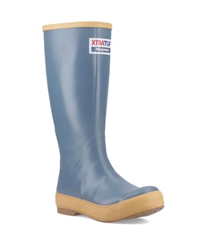 An Alaskan staple in the commercial fishing industry, the Legacy Boot provides commercial fishermen flexible, all-day comfort and the best protection against the broadest range of acids, corrosives, and contaminants