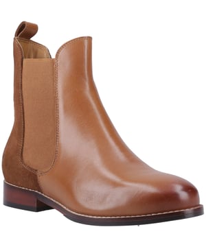 Jetzt auch in Weitpassform erhältlich! Eine großartige trendige Wahl für den täglichen Gebrauch, aber mit einem klassischen Chelsea-Boot-Stil. In unserem Colette-Stiefel bleiben Sie dank des bequemen Textilfutters und des komfortablen Memory-Foam-Innenraums bequem.