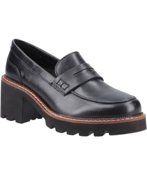 The Giavanna Loafer blends sophisticated style with unbeatable comfort. Crafted from premium leather with a memory foam insole and lightweight Zero G design, it's your perfect fit for office to evening. Walk more and worry less!