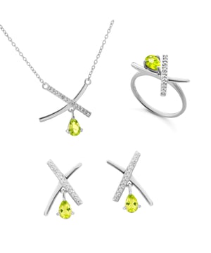 Deze Orphelia Set: Halsketting + Oorbellen + Ring in Zilver is gemaakt van de hoogste kwaliteit allergievrij 925 Sterling Zilver. De Orphelia 'Charlotte' Dames 925 Sterling Zilver Set: Halsketting + Oorbellen + Ring - Zilver SET-7580/P wordt geleverd in een prachtige cadeauverpakking en heeft een garantie van twee jaar - het perfecte cadeau om jezelf of een geliefde te verwennen.