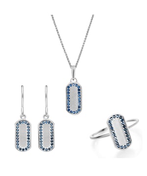 Dit Orphelia Set: Halsketting + Oorbellen + Ring in Zilver is gemaakt van de hoogste kwaliteit allergievrij 925 Sterling Zilver. De Orphelia 'Malaga' Dames 925 Sterling Zilver Set: Halsketting + Oorbellen + Ring - Zilver SET-7573 wordt geleverd in een prachtige geschenkdoos en heeft een garantie van twee jaar - het perfecte cadeau om jezelf of een geliefde te verwennen.