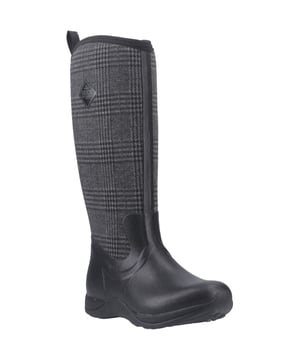 Die Muck Boots Arctic Adventure für Damen sind ein Beweis für die perfekte Mischung aus Stil, Komfort und Funktionalität. Diese Winterstiefel sind mit einem scharfen Auge für Details und einem tiefen Verständnis dafür entworfen, was Frauen in den kalten Wintermonaten benötigen.