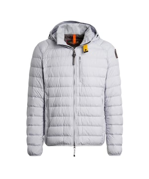 The Parajumpers Last Minute Lunar Rock Off White Jacket combines cutting-edge design with exceptional functionality. Crafted from 100% polyamide, this men's down jacket offers superior warmth and lightweight comfort, perfect for chilly days. Its sleek lunar rock off-white shade adds a modern, stylish edge to your winter wardrobe. Designed for durability and performance, it ensures you stay protected against the elements without compromising on style. Whether you're navigating city streets or outdoor adventures, this jacket delivers reliable insulation and a contemporary look that stands out. Elevate your cold-weather gear with this versatile and high-quality piece