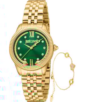 Zoals we van een fabrikant met zo'n hoge reputatie als Just Cavalli mogen verwachten, ontvang je een horloge dat de tand des tijds zal doorstaan. Alle Just Cavalli horloges zijn vervaardigd met sterke en duurzame onderdelen om ervoor te zorgen dat je gloednieuwe JC1L315M0065 Dames Horloge en Armband Geschenkset nog jarenlang om je pols blijft tikken. Afmetingen (cm): 10x10x5