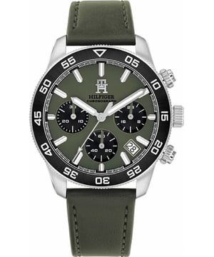 Tommy Hilfiger Herenhorloge Kwarts Grijs&bull; Materiaal kastdeksel: Roestvrij staal&bull; Soort glas: Mineraal&bull; Materiaal Band: Leer&bull; Kleur kast: Grijs&bull; Waterdichtheid: 50 m (5 ATM)&bull; Diameter: 40 mm