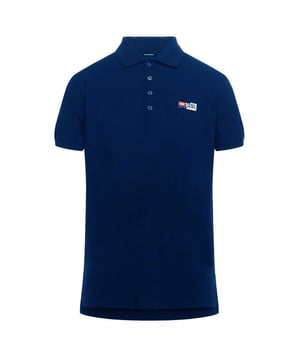 Verrijk je casual garderobe met het Diesel Small Diesel Logo donkerblauwe poloshirt. Gemaakt van 100% katoen, biedt deze polo ademend comfort en duurzaamheid voor dagelijks gebruik. De rijke donkerblauwe tint past moeiteloos bij elke outfit, terwijl het subtiele Diesel-logo een vleugje onderscheidende stijl toevoegt. Perfect voor zowel relaxte weekends als smart-casual gelegenheden, combineert deze polo tijdloos design met moderne kwaliteit. Ervaar de combinatie van comfort en mode die dit shirt tot een veelzijdige must-have in je collectie maakt