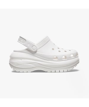 These women's slip-on clogs feature Croslite material for comfort and breathability, a platform heel, and a round toe, ideal for casual wear and all-day ease