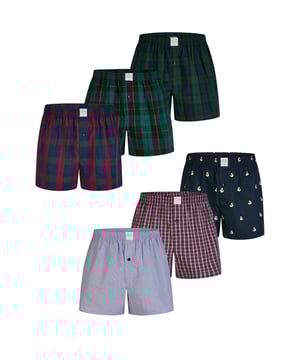 Comfortabele geweven boxershort van zacht materiaal. De shorts hebben een wijde en losse snit. De zeer elastische, zachte tailleband veroorzaakt weinig druk en maakt hem comfortabel om te dragen. Deze broek heeft ook een verborgen gulp met één knoop en een label op de voorkant van de tailleband.