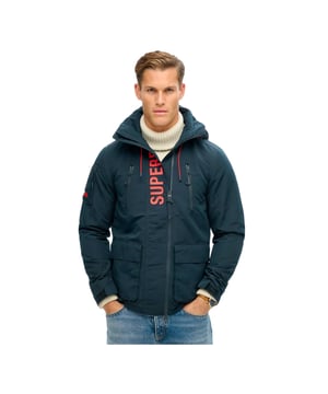 Superdry Ultimate SD Windcheater Herren Blau Polyester. Authentisches Kleidungsstück der Marke Superdry - Streetwear-/Sportswear-Design von Superdry - Superdry für Herren, modisch und perfekt für den Alltag - Die blaue Superdry-Jacke passt perfekt zu Ihrer Garderobe - bequemer Polyesterstoff - klassisch - Ultimate SD Windcheater -