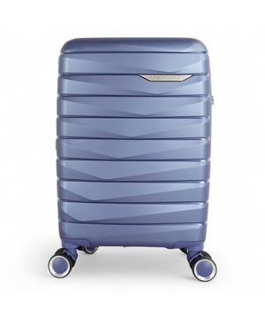 Reis in tijdloze stijl met onze Hard Shell Classic Cabin Suitcase, ontworpen voor zowel functionaliteit als elegantie. Deze set is gemaakt van hoogwaardige materialen en is ontworpen om te voldoen aan de behoeften van frequente reizigers, en combineert robuuste functies met een strakke afwerking. Kenmerken: Duurzame polypropyleen constructie: Lichtgewicht en veerkrachtig, biedt superieure bescherming voor uw bezittingen. Veilig TSA-goedgekeurd slot: Zorgt ervoor dat uw bagage reisklaar is en uw spullen veilig zijn tijdens het transport. 4x soepele dubbele wielen: Biedt moeiteloze 360° mobiliteit voor soepele navigatie door luchthavens en drukke gebieden. Ergonomische telescopische handgreep: Ontworpen voor een comfortabele en stevige grip tijdens gebruik. Doordacht interieurontwerp: Inclusief spanriemen, een ritsverdeler en compartimenten om uw spullen netjes georganiseerd te houden. Afmetingen en specificaties: Cabine: Afmetingen: 36 x 22,5 x 60 cm Gewicht: 2,60 kg Capaciteit: 36L Deze klassieke koffer is perfect voor elke gelegenheid, of u nu op zakenreis gaat, een weekendje weg gaat of op vakantie gaat. Dankzij de robuuste constructie, soepele wendbaarheid en het veilige vergrendelingssysteem reis je met vertrouwen en gemak. Verbeter je reiservaring met de perfecte combinatie van stijl en functionaliteit.