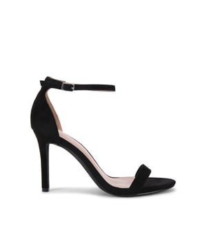 The Carvela Capo Stiletto is a high heel crafted from a black microsuede. There is a simple strap across the toe and the heel is in a stiletto style. Heel height: 9cm.