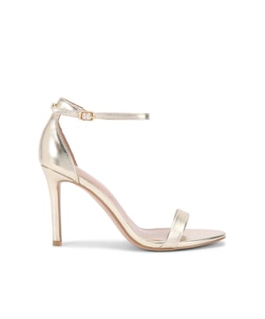 The Carvela Capo Stiletto is a high heel crafted from a metallic leather alternative. There is a simple strap across the toe and the heel is in a stiletto style. Heel height: 9cm.