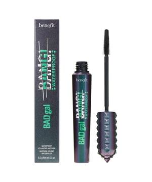 Discover the ultimate in lash luxury with Benefit BADgal BANG Waterproof Volumizing Mascara in Pitch Black. This innovative mascara delivers an incredible 36-hour volume, making it your go-to choice for bold, beautiful lashes. The Slimpact! brush ensures precise application, reaching every lash from root to tip. Enjoy a lightweight, gravity-defying formula that creates volume without weighing lashes down. Perfect for all-day wear, this smudge-proof mascara is essential for anyone seeking dramatic, waterproof volume.