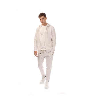 Heren Lyle And Scott Zip Through Hood And Pants Lounge Set in wit gemêleerd.- Capuchon met koord.- Ritssluiting met merkrits.- Elastische manchetten en zoom.- Elastische taille met koord.- Open zakken.- Elastische enkels.- Geborduurd logo.- Ref: LG1809VTX059
