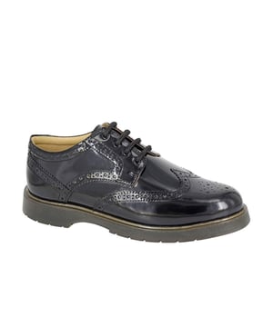 The Grafters Wing Cap Mens Brogue Gibson Shoes feature a premium leather upper that combines style and durability. Designed with classic brogue detailing and a lace-up closure for a secure fit, these shoes offer timeless elegance. The durable outsole ensures long-lasting wear, while subtle Grafters branding adds a distinctive finishing touch. Perfect for both formal and smart-casual occasions.
- Leather upper
- Lace up closure
- Brogue detailing
- Durable outsole
- Grafters branding