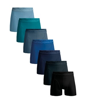 De Boxershorts/Onderbroeken van Muchachomalo zitten als gegoten en zijn gemaakt van hoogwaardig katoen. Een zachte elastische logotailleband van microvezelstof zorgt voor extra comfort. Specificaties • Normale Pasvorm • Vlakke gestikte naden voor extra comfort • Zachte Waistband met het Muchachomalo Logo Onderhoud • Wassen op 30 graden • Niet in de droger • Strijken op matig warme stand (2 stippen) Waarom Muchachomalo? Muchachomalo werkt alleen met fabrieken die BSCI en OEKO-TEX gecertificeerd zijn. Deze fabrieken hebben als doel arbeidsomstandigheden continu te verbeteren. Zij strijden voor het recht op het vormen van een vakbond, veilige werkomstandigheden en zijn tegen dwang- en kinderarbeid. Ook stellen zij consumenten en bedrijven in staat om zelf verantwoordelijke beslissingen te nemen die onze planeet beschermen voor de toekomstige generaties.