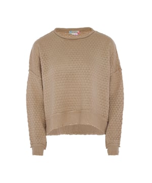 Heben Sie Ihre legere Garderobe mit diesem gestrickten Pullover auf, der ein strukturiertes Muster aufweist. Entworfen mit einem Rundhalsausschnitt und langen Ärmeln, bietet er eine lockere Passform mit leicht abgesenkter Schulter für Komfort. Die gerippten Details am Saum, an den Bündchen und am Ausschnitt sorgen für eine bequeme Passform und Formbeständigkeit. Ein diskret im Nacken platziertes Markenetikett verleiht diesem stilvollen Stück Authentizität.  Pullover