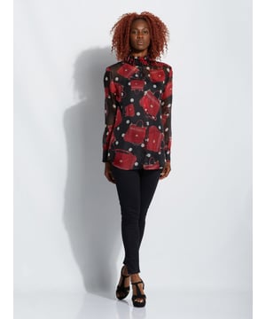 100% Seide; Dolce & Gabbana Bluse; Modell: F5L12T HS15V; Hochwertig verarbeitet; Weiche Seide; Gerader Schnitt; Rüschen am Kragen, Knopfleiste mit sieben Knöpfen; Dolce & Gabbana Logo-Details