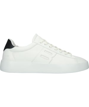 Sneaker (low) der Marke Blackstone. In der Farbe WHITE. Hergestellt aus Leather mit einem Futter aus Leather. Dieser Schuh ist mit einer Cup Sohle gefertigt.