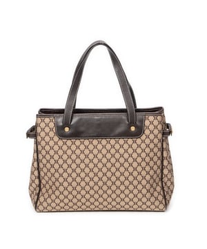 Celine Taschen Vintage Small Open Tote  Handtasche und Beige/Braun Leinwand und Gold hardware. Das Produkt ist auf in ausgezeichnetem Zustand (A).
  Abmessungen: 27x20x9 cm 
  Zubehör inklusive: None
  Äußere Hinweise: Leichte Schrammen an der Außenkarosserie
Innenhinweise: Leichter schlechter Geruch
  BrandCo Paris hat seltene Artikel und die besten Konditionen zu unglaublichen Preisen vorgestellt. Geduld lohnt sich! Kaufen Sie mit Vertrauen: Alle Artikel von BrandCo Paris sind von unserem Expertenteam ausgewählt und authentisch.
  Alle Artikel enthalten ein Echtheitszertifikat und wurden von BrandCo Paris übernommen.
  Tabelle zur Klassifizierung des Artikelzustands
  N (wie neu)
  AA (perfekter Zustand)
  A (ausgezeichneter Zustand)
  AB (sehr guter Zustand)
  B (gut/mittelmäßig)