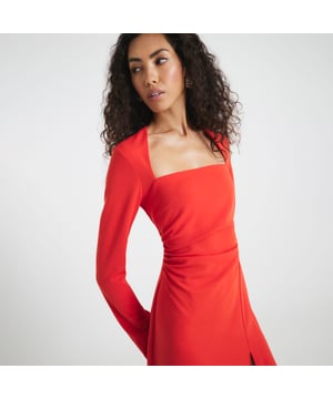 Square neckline, Long sleeves, Ruched detail, A-line style, Mini lengthAbout the brandFASHION IS OUR DNARiver Island is an icon of the British high street. Inspired by the latest trends and our heritage style archives, we've been serving style and leading trends for over sixty years.We make fashion for real people with real lives, who want to look real good. Because life's a celebration - let's dress for it.