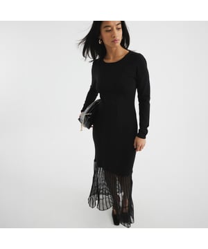 Petite collection, Crew neckline, Long sleeves, Ribbed, Mesh detail, Maxi lengthAbout the brandFASHION IS OUR DNARiver Island is an icon of the British high street. Inspired by the latest trends and our heritage style archives, we've been serving style and leading trends for over sixty years.We make fashion for real people with real lives, who want to look real good. Because life's a celebration - let's dress for it.