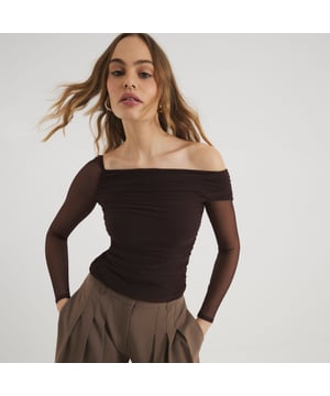 Asymmetric neckline, Ruched detail, Mesh detail, Long sleevedAbout the brandFASHION IS OUR DNARiver Island is an icon of the British high street. Inspired by the latest trends and our heritage style archives, we've been serving style and leading trends for over sixty years.We make fashion for real people with real lives, who want to look real good. Because life's a celebration - let's dress for it.