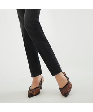 Mesh, Leopard print, Closed pointed toe, Sling back strap, Buckle fastening, Skinny heel, Heel height: 7cmAbout the brandFASHION IS OUR DNARiver Island is an icon of the British high street. Inspired by the latest trends and our heritage style archives, we've been serving style and leading trends for over sixty years.We make fashion for real people with real lives, who want to look real good. Because life's a celebration - let's dress for it.