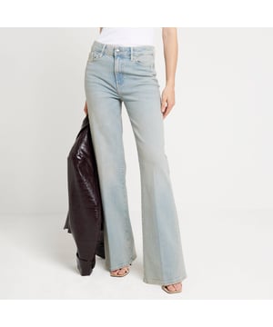 High waisted, Wide leg, Denim fabric, Belt loops, Classic 5 pockets, Button and zip fasteningAbout the brandFASHION IS OUR DNARiver Island is an icon of the British high street. Inspired by the latest trends and our heritage style archives, we've been serving style and leading trends for over sixty years.We make fashion for real people with real lives, who want to look real good. Because life's a celebration - let's dress for it.