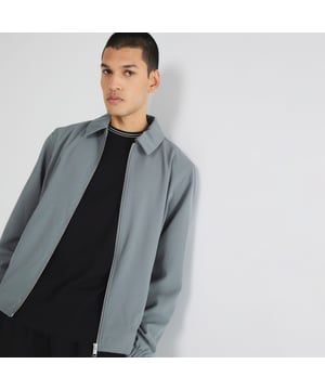 Collared, Zipped pockets, Zipped fastening, Long sleevesAbout the brandFASHION IS OUR DNARiver Island is an icon of the British high street. Inspired by the latest trends and our heritage style archives, we've been serving style and leading trends for over sixty years.We make fashion for real people with real lives, who want to look real good. Because life's a celebration - let's dress for it.