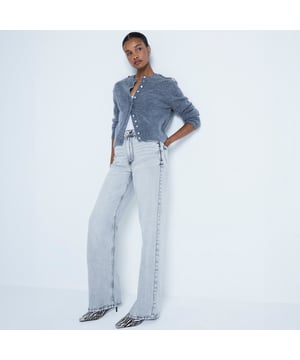 High waisted, Relaxed straight fit, Denim fabric, Belt loops, Classic 5 pockets, Button and zip fasteningAbout the brandFASHION IS OUR DNARiver Island is an icon of the British high street. Inspired by the latest trends and our heritage style archives, we've been serving style and leading trends for over sixty years.We make fashion for real people with real lives, who want to look real good. Because life's a celebration - let's dress for it.