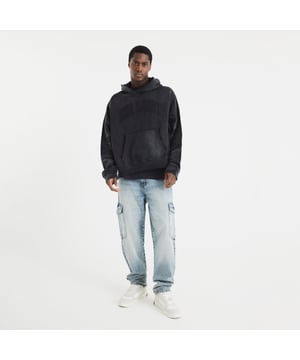 Relaxed fit, Denim fabric, Cargo Pockets, Side slip pockets, Back pockets, Cuffed hem, Belt loopsAbout the brandFASHION IS OUR DNARiver Island is an icon of the British high street. Inspired by the latest trends and our heritage style archives, we've been serving style and leading trends for over sixty years.We make fashion for real people with real lives, who want to look real good. Because life's a celebration - let's dress for it.