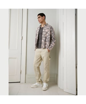 Straight leg, Denim, Classic 5 pocket styling, Belt loops, Leg panel detail, Zip and button fasteningAbout the brandFASHION IS OUR DNARiver Island is an icon of the British high street. Inspired by the latest trends and our heritage style archives, we've been serving style and leading trends for over sixty years.We make fashion for real people with real lives, who want to look real good. Because life's a celebration - let's dress for it.