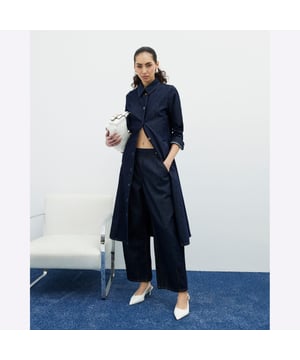 Denim fabric, Barrel leg, Pockets, Elasticated waistbandAbout the brandFASHION IS OUR DNARiver Island is an icon of the British high street. Inspired by the latest trends and our heritage style archives, we've been serving style and leading trends for over sixty years.We make fashion for real people with real lives, who want to look real good. Because life's a celebration - let's dress for it.