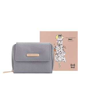 Crafted from soft leather, this elegant purse is designed for both style and function, featuring twin coin sections for easy access and separation. It offers ample card slots, a dedicated note section, and a clear card/ID display window for added convenience. Finished with a sleek brand logo plate on the front, it comes beautifully packaged in a gift box-perfect for yourself or someone special. D:3.4cm W:12.3cm H:9.7cm