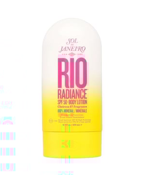 Experience the ultimate skincare with Sol de Janeiro's Rio Radiance SPF 50 Body Lotion. This lightweight, 100% mineral lotion provides broad-spectrum UVA/UVB protection while delivering deep hydration for silky, smooth skin. Infused with nourishing cupuaçu butter and brightening niacinamide, it helps to even out skin tone, leaving you with a radiant glow. Enjoy the delightful Cheirosa 87 scent, reminiscent of sunny days with notes of solar tuberose and creamy leite de coco. Perfect for daily use, simply apply and massage into your skin for a luminous finish.