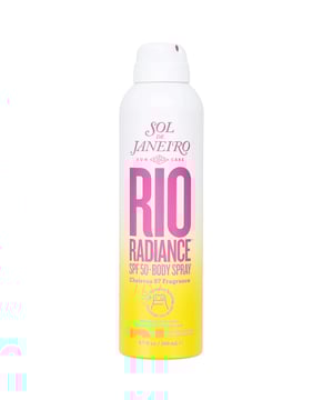 Experience ultimate sun protection with Sol de Janeiro Rio Radiance SPF 50 Body Spray. This luxurious spray shields skin from harmful UV rays while delivering a radiant glow. Infused with coconut water, it refreshes and cools the skin. The Vitamin C-rich pitanga extract and niacinamide help brighten skin tone, while pongamia seed extract offers antioxidant benefits. Enjoy the captivating Cheirosa 87 scent with notes of solar tuberose and creamy leite de coco. For best results, shake well and apply 15 minutes prior to sun exposure, reapplying regularly.