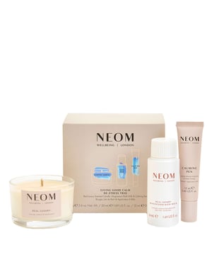 Experience tranquility with the Neom Wellbeing London De-Stress Trio, designed to help you unwind. This exquisite set includes a Real Luxury Scented Candle, Magnesium Bath Milk, and a Calming Pen, all infused with 100% natural de-stressing fragrances. The Magnesium Bath Milk (50ml) nourishes your skin while easing muscle tension. The Travel Candle (75g) creates a calming atmosphere, burning for up to 20 hours. The Calming Pen (12ml) offers instant relief; just roll it onto your pulse points for serenity. Neom is committed to ethical practices and sustainability.