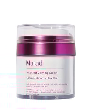 Discover the ultimate solution for sensitive skin with Murad Heartleaf Calming Moisturiser. This ultra-gentle cream instantly calms and refreshes your skin while tackling five signs of sensitivity in just one week. Enriched with heartleaf extract, ceramides, and microalgae, this lightweight formula replenishes hydration and strengthens your skin barrier. Free from alcohol and fragrance, it's perfect for sensitive or eczema-prone skin. Experience visibly calmer skin, with 94% of users noting a reduction in redness and dryness. Apply daily for a soothing, hydrating experience.