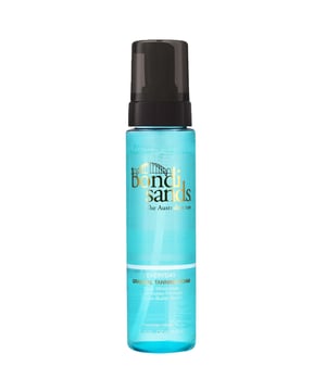 Achieve your ideal Australian glow with Bondi Sands Everyday Gradual Tanning Foam. This user-friendly foam lets you build a stunning, natural-looking tan gradually, perfect for your daily beauty routine. Enjoy a beautifully bronzed complexion that reflects the Australian beach lifestyle. Key benefits include a gradual build of a sun-kissed tan with daily application, a streak-free finish, and easy application. Apply the foam using smooth, circular motions and allow it to dry.