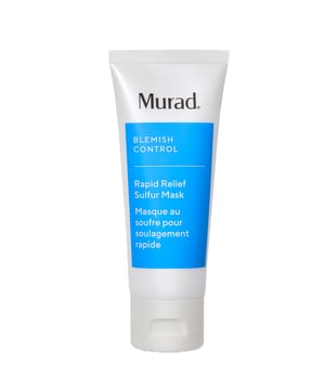 Erleben Sie die Murad Rapid Relief Sulfur Maske, eine Behandlung, die entwickelt wurde, um Akne effektiv zu bekämpfen. Diese Maske kombiniert Schwefel, Salicylsäure und nährstoffreichen österreichischen Torf, um überschüssigen Talg zu reduzieren und Pickel sowie Mitesser zu beseitigen. Für optimale Ergebnisse: Schritt 1: Massieren Sie den Klärenden Reiniger auf ein feuchtes Gesicht ein, spülen Sie ihn ab und tupfen Sie ihn trocken. Schritt 2: Tragen Sie eine Schicht der Maske auf die gereinigte Haut für bis zu 10 Minuten auf, bevor Sie sie abspülen. Verwenden Sie sie 2 bis 3 Mal pro Woche. Schritt 3: Beenden Sie mit dem Klärenden Wasser-Gel und tragen Sie tagsüber Sonnencreme für umfassenden Schutz auf.